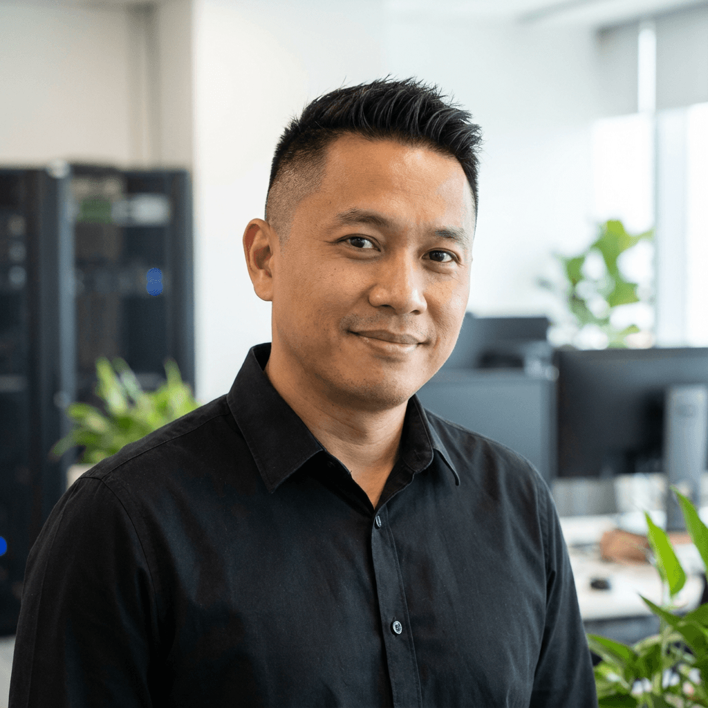 Male reader in early 30s from Manila reflecting on technology